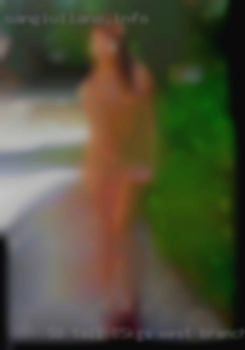5'8 tall 85kgs slim West Branch, MI swingers muscular build ,fit.